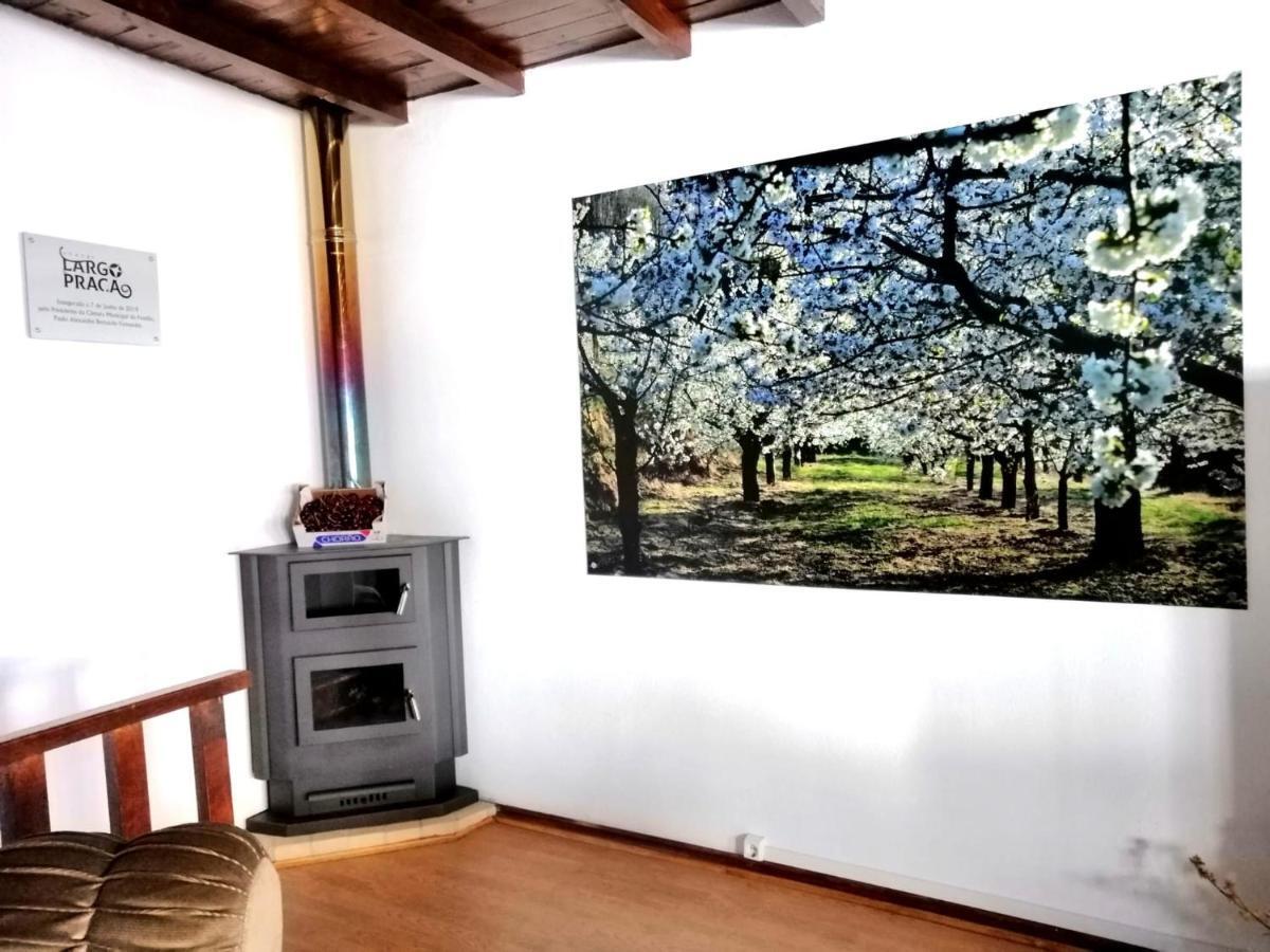 Casa Largo Da Praca Villa Alcongosta Bagian luar foto